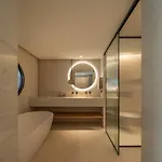 Macam Hotel 5*
