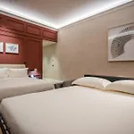 Macam فندق